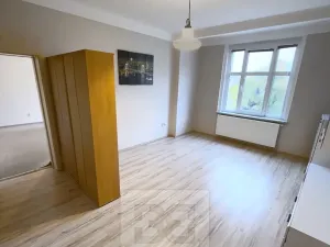 Prodej bytu 3+1, Karlovy Vary, Majakovského, 103 m2