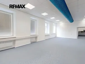 Prodej výrobních prostor, Hlinsko, Wilsonova, 2147 m2