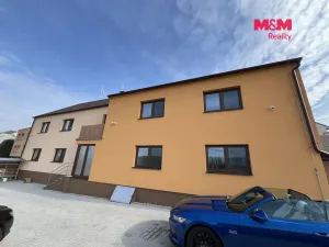 Pronájem bytu 1+kk, Hrdlořezy, 36 m2
