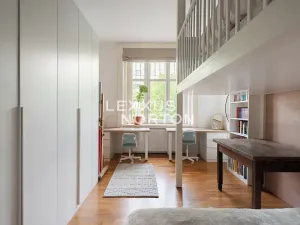 Pronájem bytu 3+1, Praha - Hradčany, Na valech, 120 m2