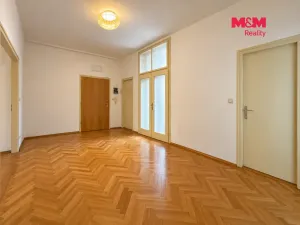Pronájem bytu 3+1, Poděbrady - Poděbrady II, nám. T.G.Masaryka, 108 m2