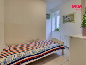 Prodej rodinného domu, Knovíz, 143 m2