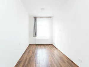 Pronájem bytu 2+1, Praha, Pod hliništěm, 59 m2