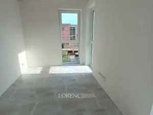 Pronájem bytu 2+kk, Veselí nad Moravou, náměstí Míru, 37 m2