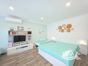 Prodej bytu 1+kk, Primorsko, Bulharsko, 43 m2