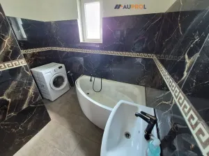 Prodej rodinného domu, Mladý Smolivec - Dožice, 290 m2