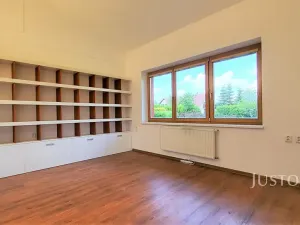 Prodej rodinného domu, Čížová, 346 m2
