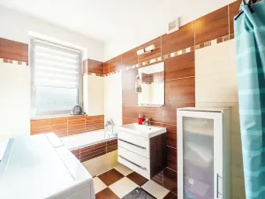 Prodej rodinného domu, Perná, 258 m2