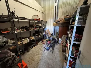 Pronájem výrobních prostor, Radhošť, 450 m2