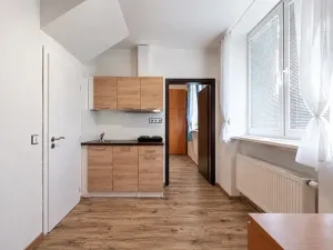Pronájem bytu 1+1, Brno, Chmelnice, 32 m2