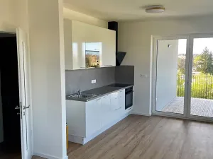 Pronájem bytu 1+kk, Praha - Kbely, Generála Bočka, 34 m2