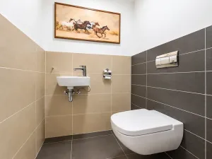 Pronájem bytu 3+kk, Praha - Nusle, K sídlišti, 100 m2