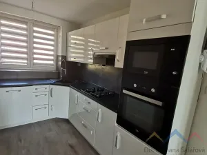 Prodej bytu 3+1, Břidličná, 1. máje, 68 m2