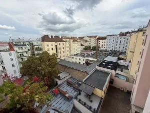 Pronájem bytu 2+kk, Praha - Vinohrady, Velehradská, 48 m2