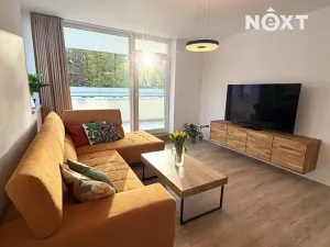 Prodej bytu 3+kk, Hluboká nad Vltavou, U Parku, 74 m2