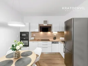 Pronájem bytu 2+kk, Vestec, U Strouhy, 41 m2