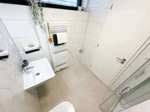 Pronájem bytu 1+kk, Brno, Opuštěná, 29 m2
