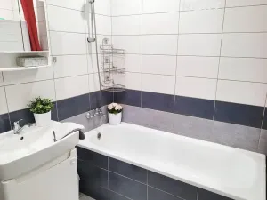 Pronájem bytu 3+1, České Budějovice, J. Bendy, 70 m2