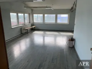 Prodej skladu, Huštěnovice, 2242 m2