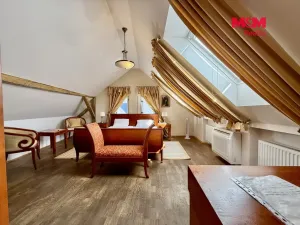 Prodej ubytování, Štramberk, Náměstí, 950 m2