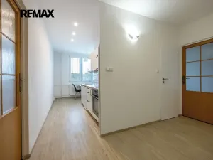 Pronájem bytu 2+1, Mirošov, Janovská, 58 m2