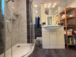 Pronájem bytu 2+kk, Praha - Braník, Pod svahem, 44 m2