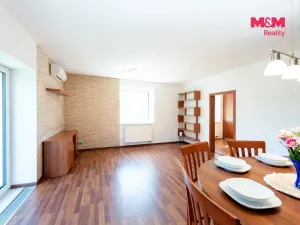 Prodej bytu 3+kk, Dřevčice, 71 m2