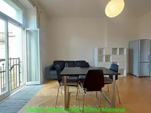 Pronájem bytu 2+kk, Praha - Vinohrady, U Kanálky, 45 m2