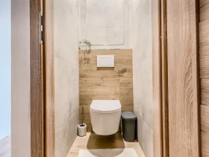 Prodej bytu 2+1, Karlovy Vary, Konečná, 63 m2