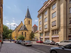 Pronájem bytu 2+kk, Praha - Nové Město, Novomlýnská, 57 m2