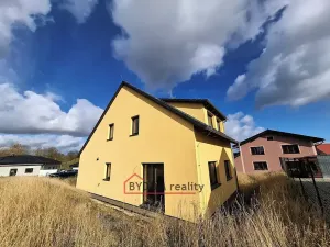 Prodej rodinného domu, Kladruby, Návětrná, 120 m2