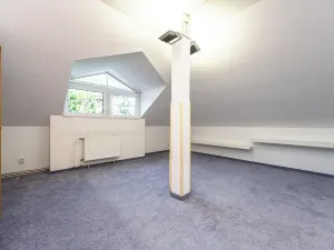 Prodej rodinného domu, Dolní Břežany, Keltská, 270 m2