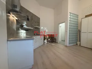 Pronájem kanceláře, Praha - Nové Město, Sokolská, 29 m2