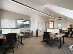 Prodej kanceláře, Hrochův Týnec, 356 m2