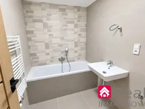 Prodej bytu 2+kk, Pohořelice, Znojemská, 61 m2