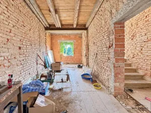 Prodej komerční nemovitosti, Chlumec nad Cidlinou, Klicperovo náměstí, 262 m2