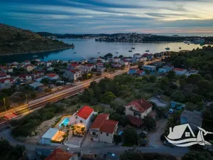 Prodej vily, Rogoznica, Chorvatsko, 120 m2