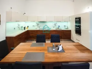 Prodej rodinného domu, Hluboká nad Vltavou, Hosínská, 350 m2