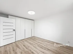 Pronájem bytu 2+1, Kladno, Petrohradská, 54 m2