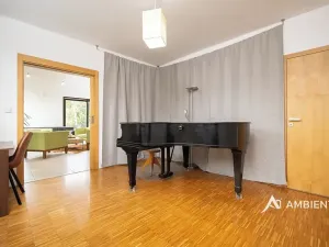 Prodej rodinného domu, Bílovice nad Svitavou, 287 m2