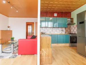 Prodej bytu 3+1, Kladno, Lacinova, 70 m2