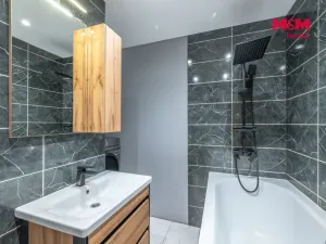 Prodej bytu 3+1, Kraslice, Pod nádražím, 68 m2