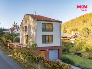 Prodej rodinného domu, Praha - Dejvice, V Šáreckém údolí, 230 m2
