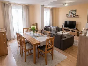 Prodej bytu 4+1, Milovice, Mírová, 104 m2