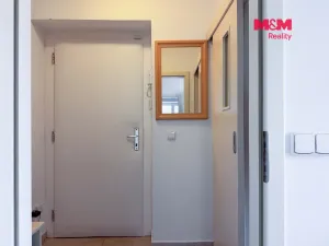 Pronájem bytu 1+1, Praha - Košíře, Píseckého, 37 m2