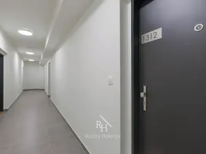 Pronájem bytu 2+kk, Kladno, Ke stadionu, 58 m2