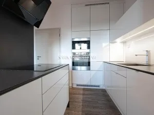 Pronájem bytu 2+kk, Praha - Dejvice, Velvarská, 43 m2