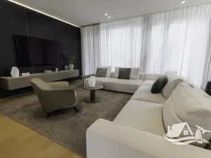 Prodej rodinného domu, Umag, Chorvatsko, 400 m2
