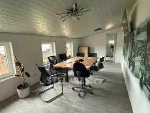 Pronájem skladu, Poříčany, 767 m2