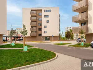 Pronájem bytu 2+kk, Uherské Hradiště, Školní, 53 m2